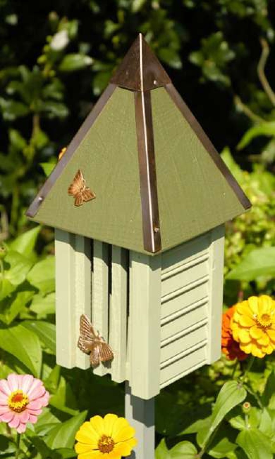 * Butterflies Heartwood Flutterbye Butterfly House & Pole, Celery | Butterflies