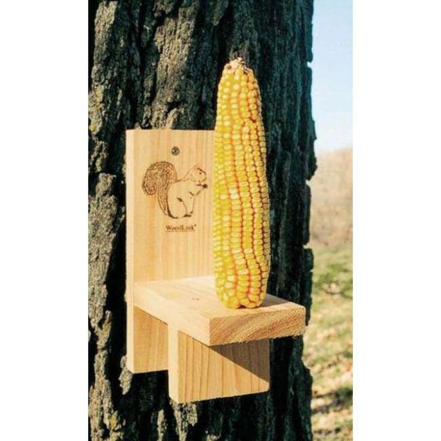 * Woodlink Squirrels Squirrel Chair Ear Corn Feeder | Squirrels